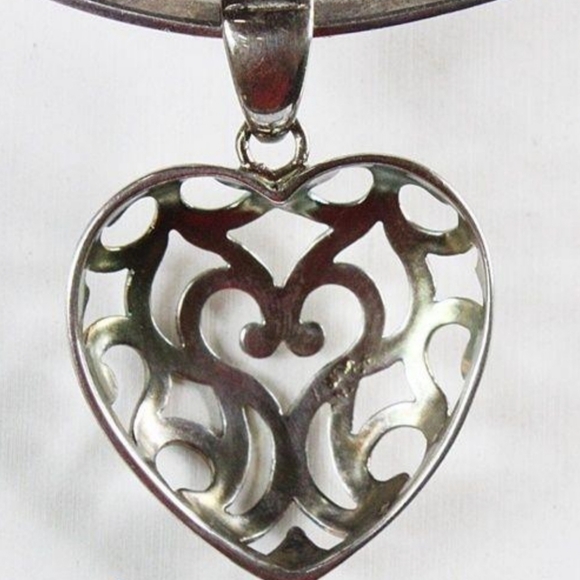 Filigree Sterling silver Heart Choker - Picture 2 of 3